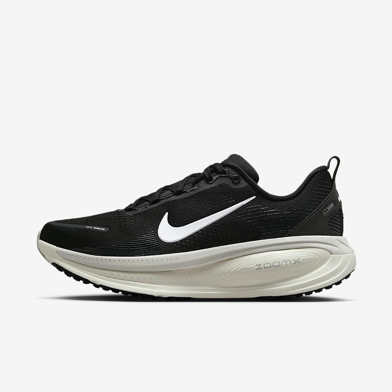 Nike Vomero 18 in Black / Volt